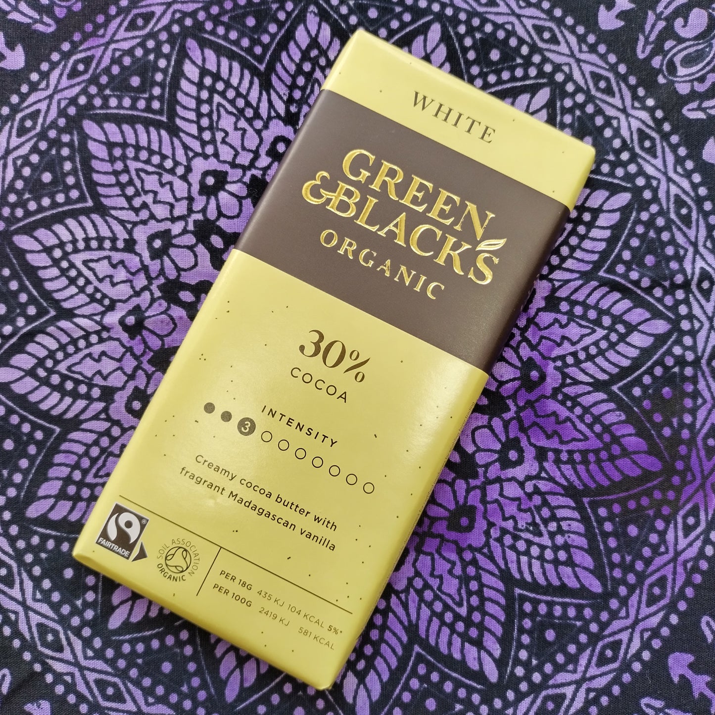 Green & Blacks 30% Organic White Chocolate Bar 90g