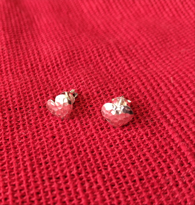 925 Sterling Silver Heart Stud Earrings