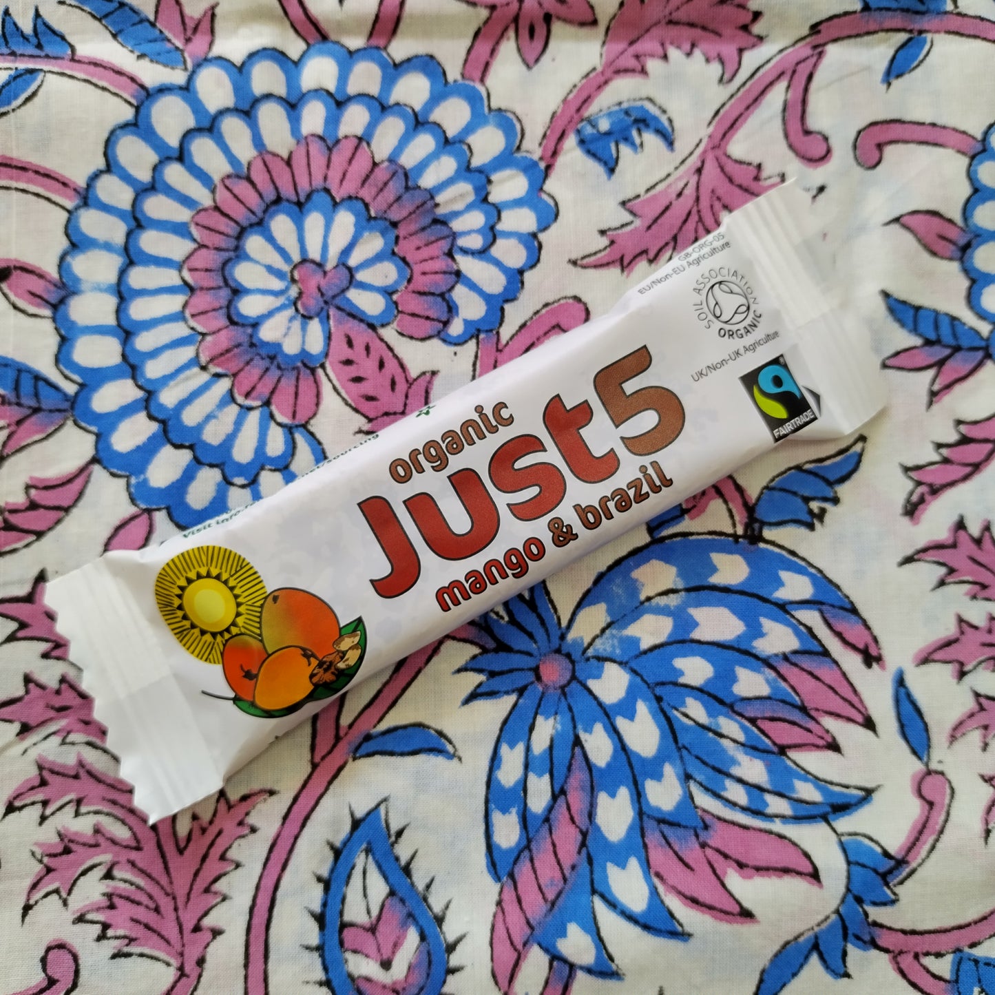 Just 5 Mango & Brazil Bar