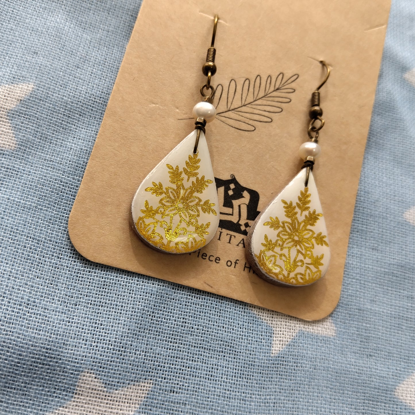 Papital Gallery Drop Hook Earrings